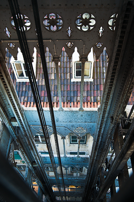 Lisbon-elevator-a21896691