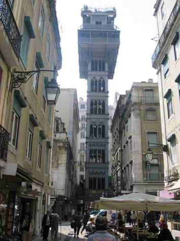 p334122-Lisbon-The_Santa_Justa_Elevator