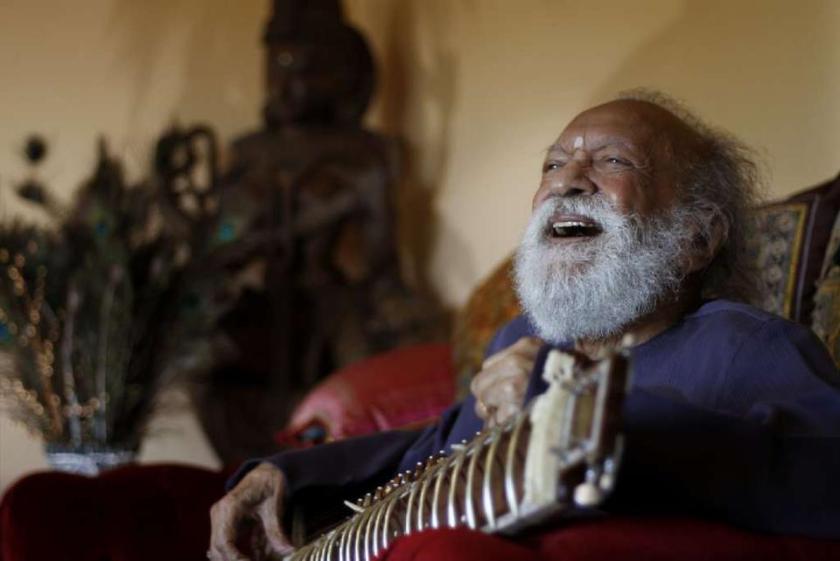 533488_10151281153733010_1198845992_n