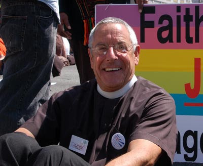 5Anthony-Turney-waiting